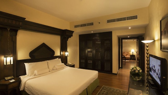 Suite mit 1 schlafzimmer Arabian Courtyard Hotel & Spa Bur Dubai Suite mit 1 schlafzimmer Arabian Courtyard Hotel & Spa Bur Dubai