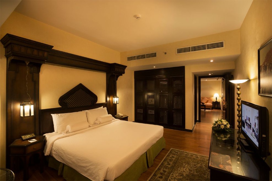 Weekly Deal Arabian Courtyard Hotel & Spa Weekly Deal Arabian Courtyard Hotel & Spa