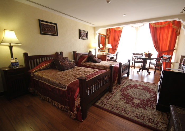GRAND SUITEN Arabian Courtyard Hotel & Spa Bur Dubai GRAND SUITEN Arabian Courtyard Hotel & Spa Bur Dubai
