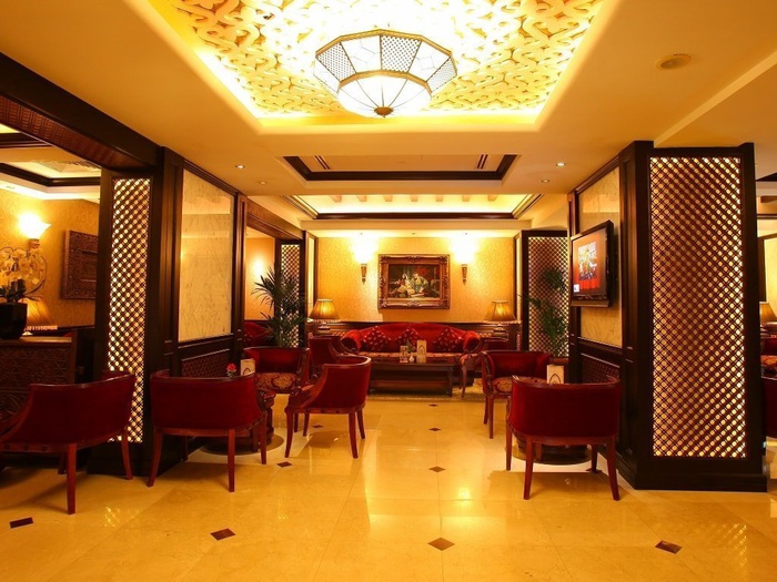 Ahlan lounge arabian courtyard hotel & spa bur dubai Ahlan lounge arabian courtyard hotel & spa bur dubai