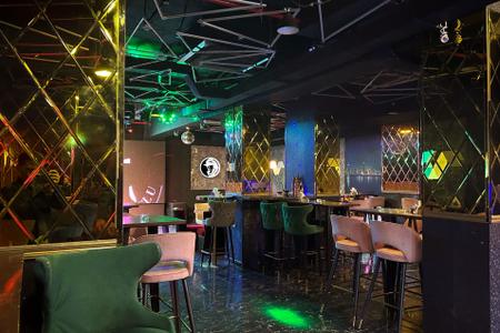 VIP SAAL Arabian Courtyard Hotel & Spa Bur Dubai VIP SAAL Arabian Courtyard Hotel & Spa Bur Dubai