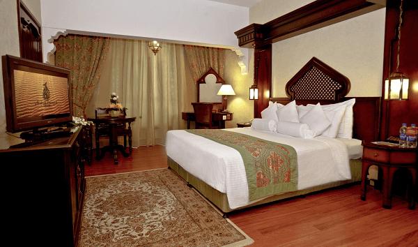 Classic Zimmer Arabian Courtyard Hotel & Spa Bur Dubai Classic Zimmer Arabian Courtyard Hotel & Spa Bur Dubai
